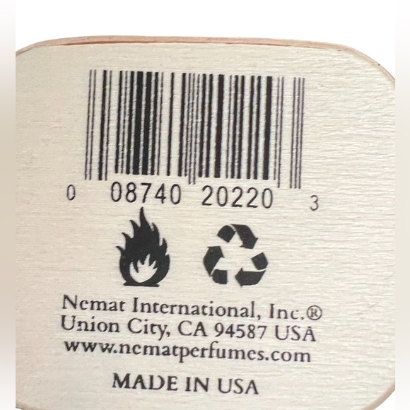 Nemat NWT Amber Eau De Parfum 1  2/3 fl. Oz. - Picture 5 of 7